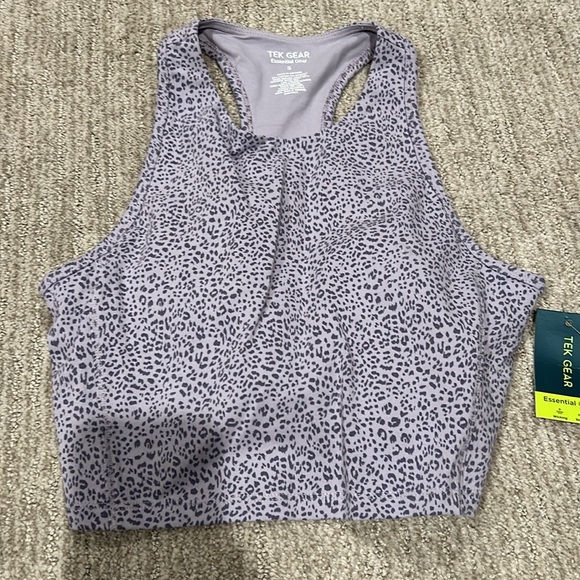 Workout set- top with built in bra and leggings. Size small, never worn - Picture 3 of 4